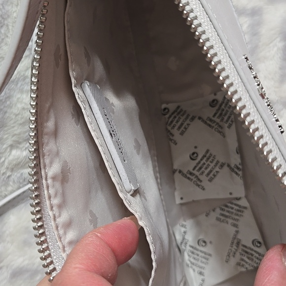 Kate Spade glitter crossbody purse - Picture 11 of 13